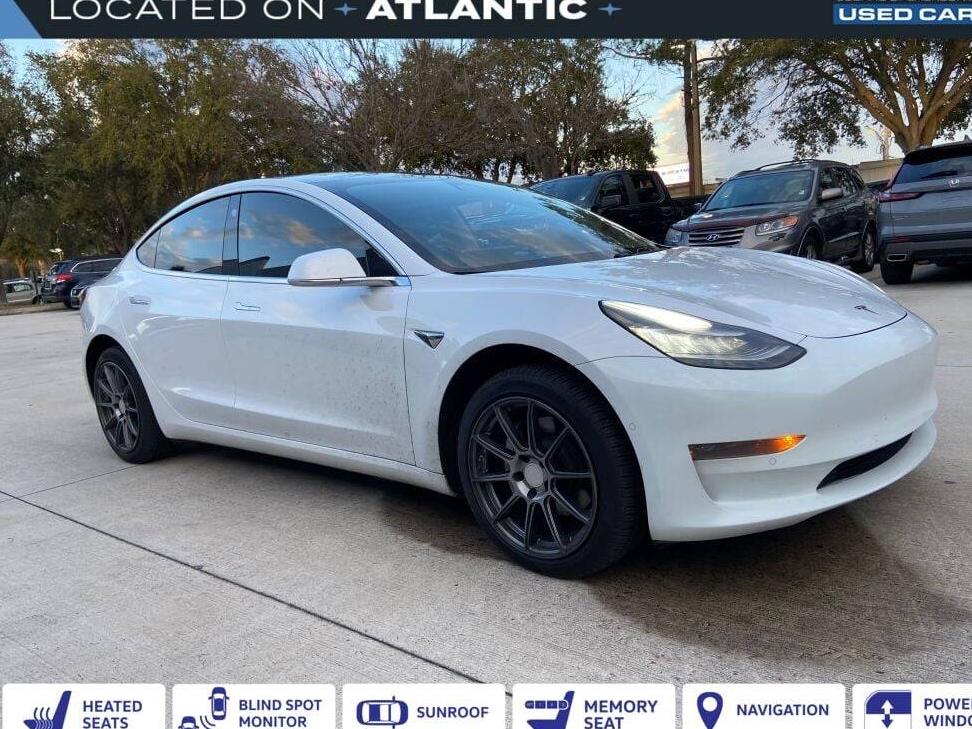 TESLA MODEL 3 2019 5YJ3E1EA7KF441487 image